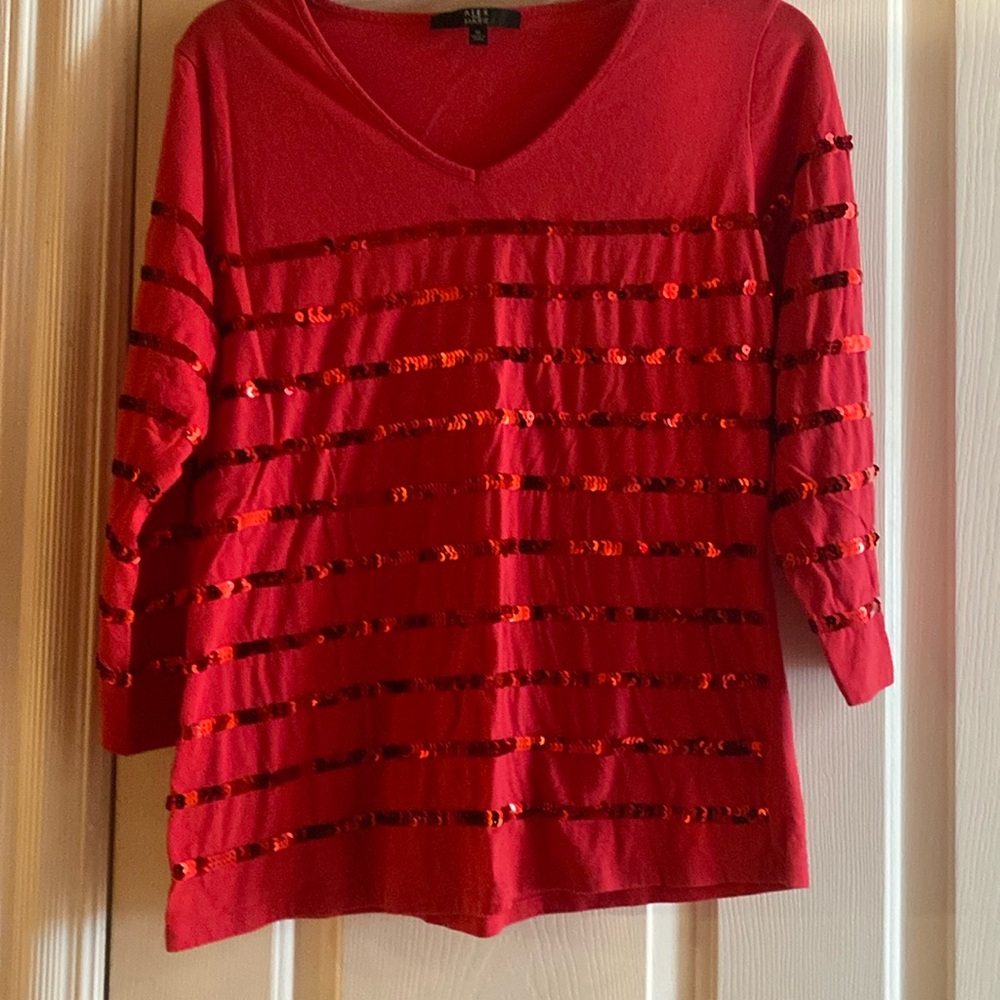 Lot of three size medium ladies tops. Brand Alex Marie, Sunset Rd and Ruby Rd.